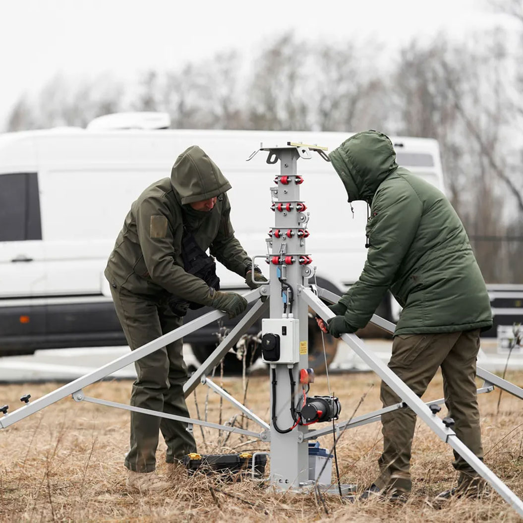 L5000-Automatic-Telescopic-Mast UKRSPECSYSTEMS L5000 automatic five-meter telescopic mast